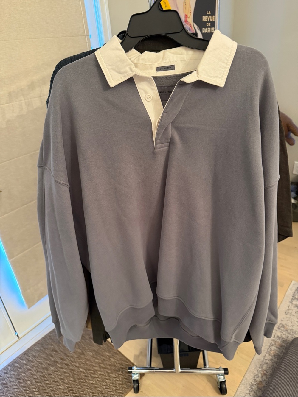 Abercrombie & Fitch Gray Crewneck Rugby Sweater with White Collar